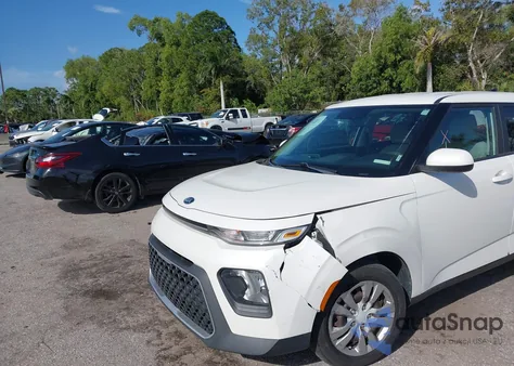 2020 Kia Soul Lx из США, поврежденный, VIN KNDJ23AUXL7725022